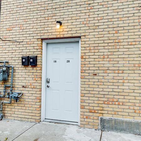 Suite 1 On Southport 4 Queen Beds Chicago Exterior photo